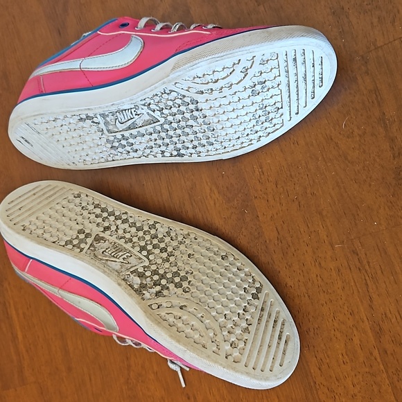 Vintage Nike - Picture 2 of 3